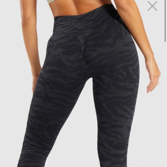 Gymshark Adapt Animal Seamless Leggings - Picture 2 of 4